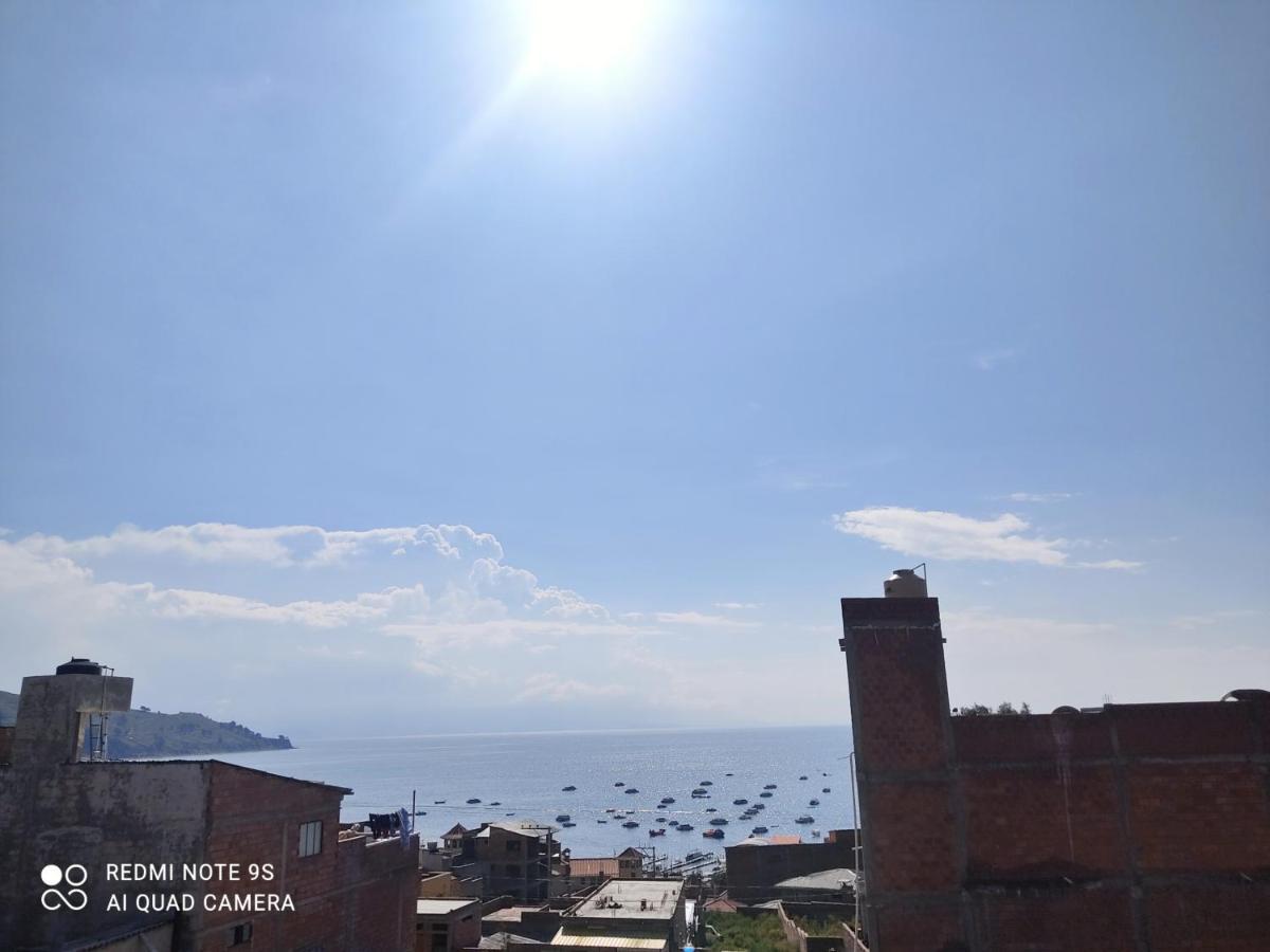 Hostal Algas Del Titicaca Copacabana  Dış mekan fotoğraf