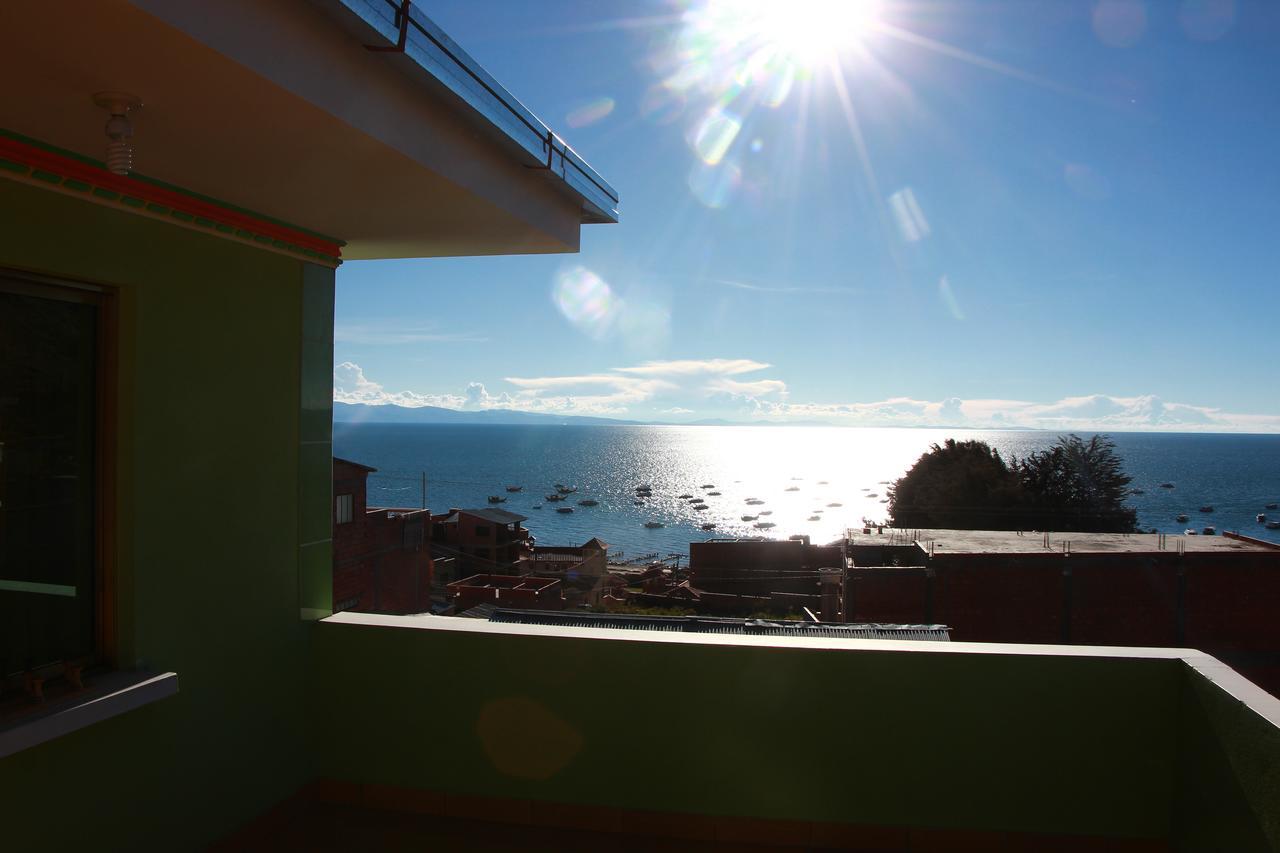 Hostal Algas Del Titicaca Copacabana  Dış mekan fotoğraf