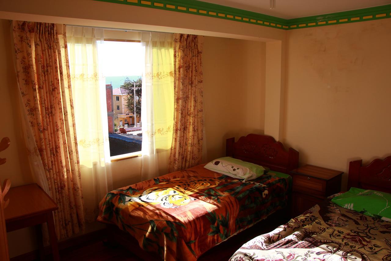 Hostal Algas Del Titicaca Copacabana  Dış mekan fotoğraf